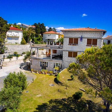 Villas Arbia Banjol Εξωτερικό φωτογραφία