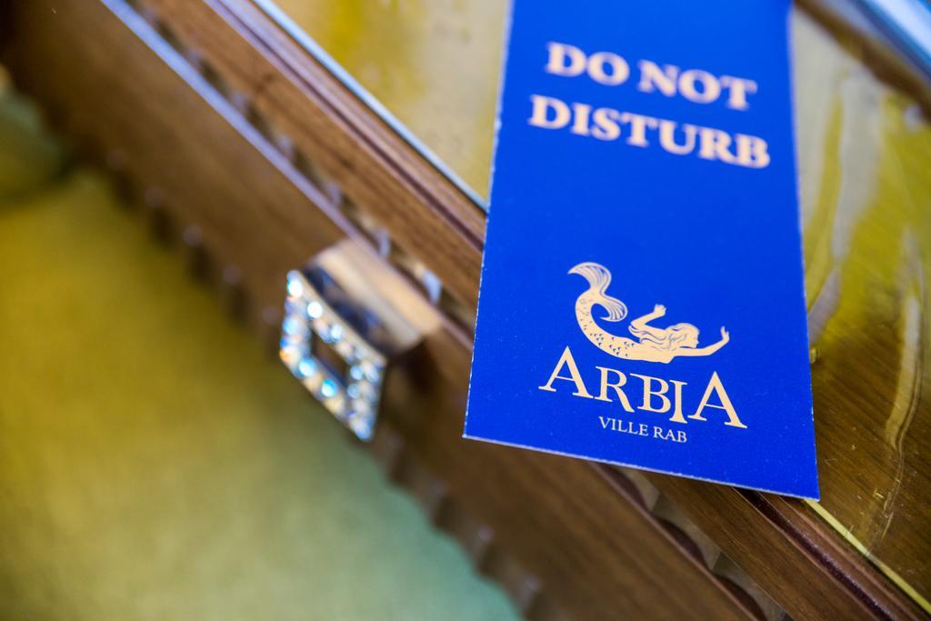 Villas Arbia Banjol Εξωτερικό φωτογραφία