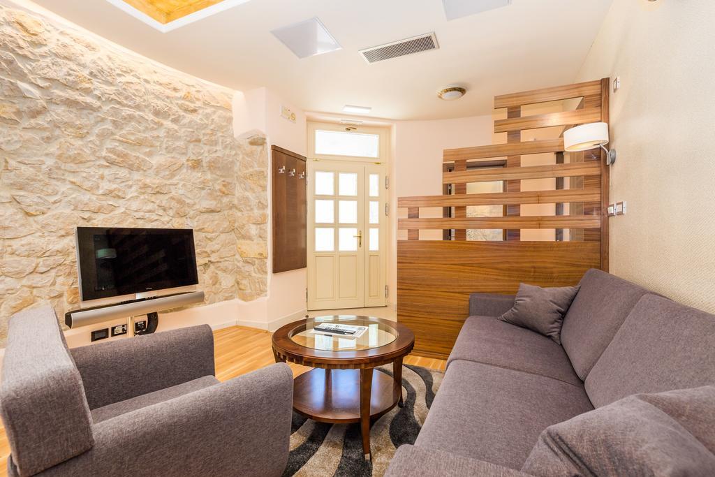 Villas Arbia Banjol Εξωτερικό φωτογραφία
